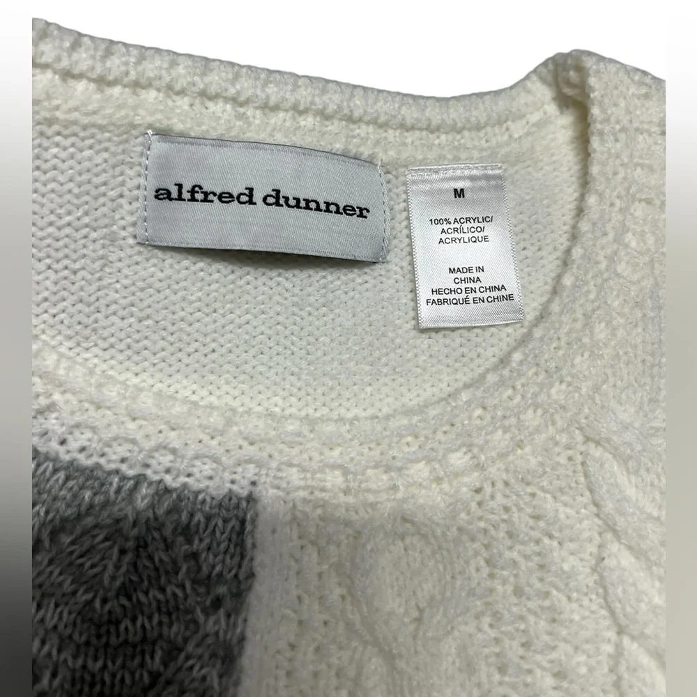 Alfred Dunner - Women’s Acrylic Colorblock Cable Knit Sweater Sz. MD/LG